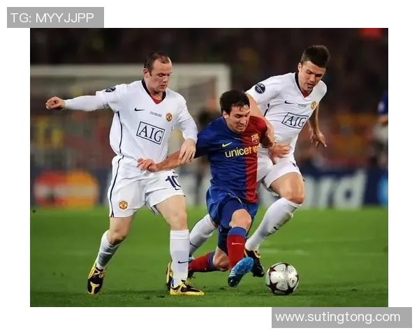 足球巨星切磋技艺深度交流 共探球场智慧与技巧的奥秘