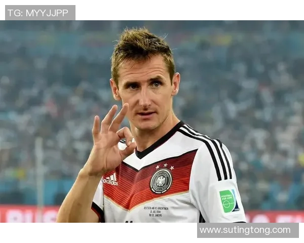 全球十大足球球星盘点：他们的卓越成就与无可匹敌的传奇之路